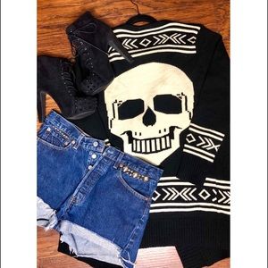 Hot and delicious skull cardigan USED